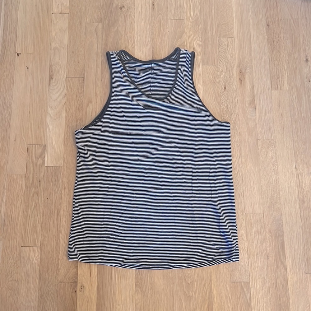 Striped men’s Lululemon tank top- L